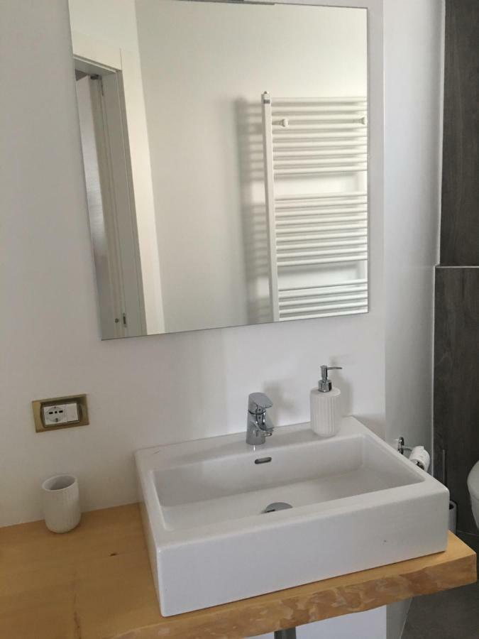 Millys Riva Apartments Экстерьер фото